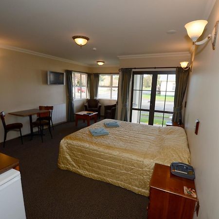 Lantern Court Motel Reefton Kültér fotó